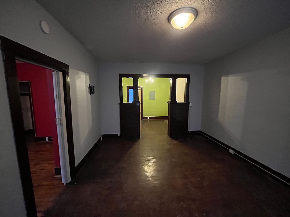 1st image of 301 N Central Ave #1102-1/2