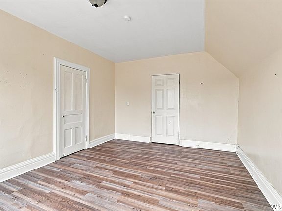 5th image of 46 Landon St
