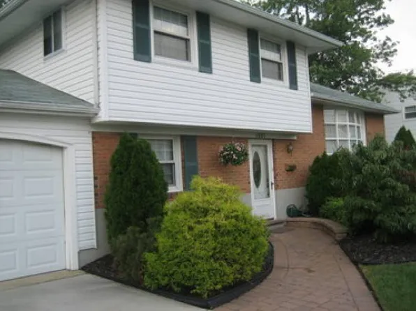 1031 Lynwood Ln, Somerdale, NJ 08083
