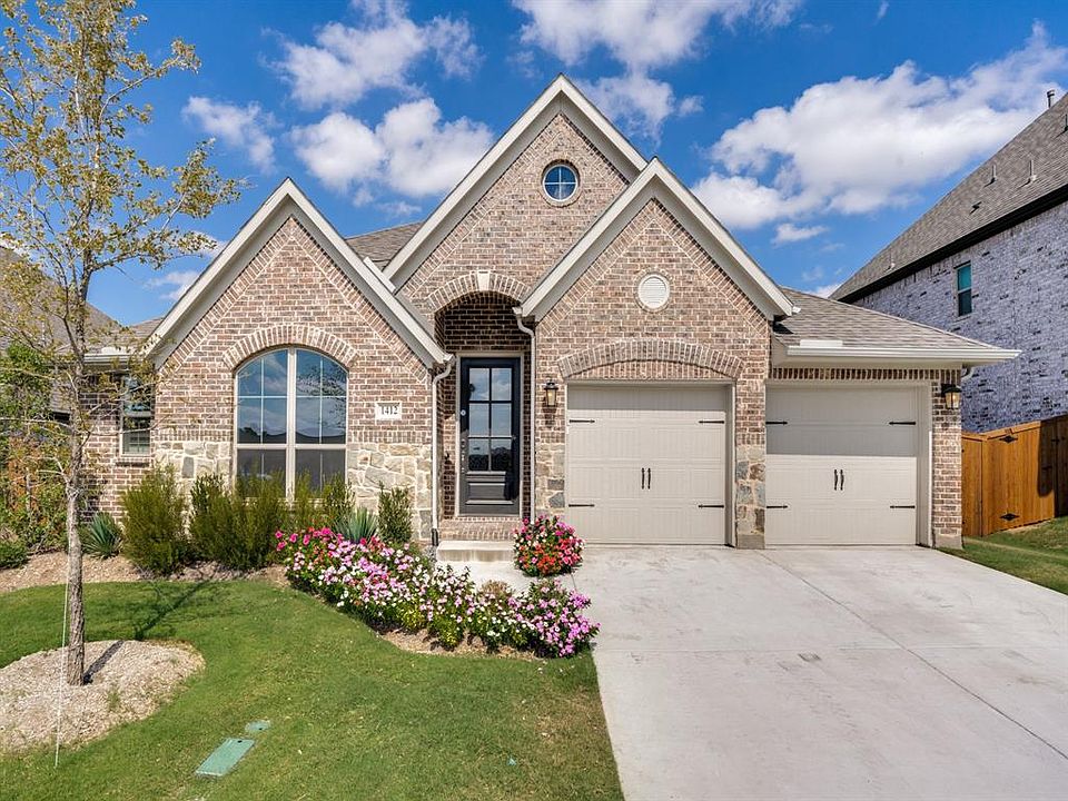1st image of 1412 Daisy Corner Dr