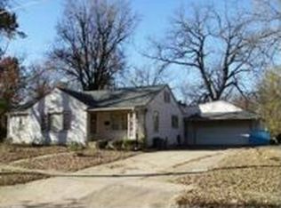 517 N 6th St, Neodesha, KS 66757
