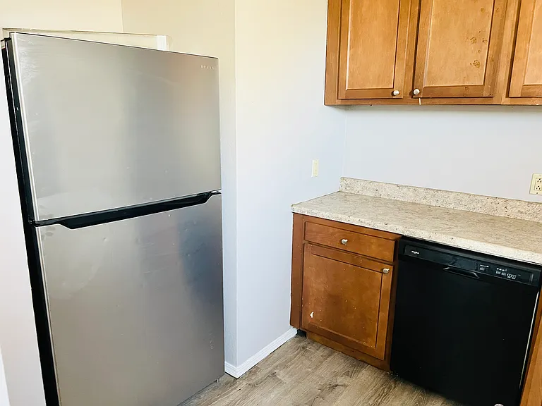1109 Walton Ave #5 — Photo 8
