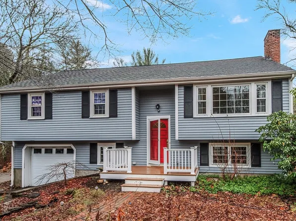 221 Birch St, Duxbury, MA 02332