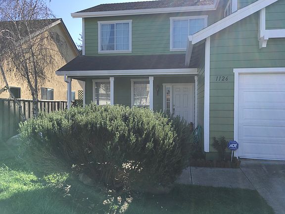 2nd image of 1126 Wellington Ct