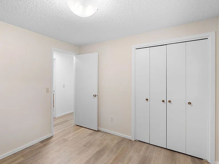 1378 NE Centurion Dr — Photo 21