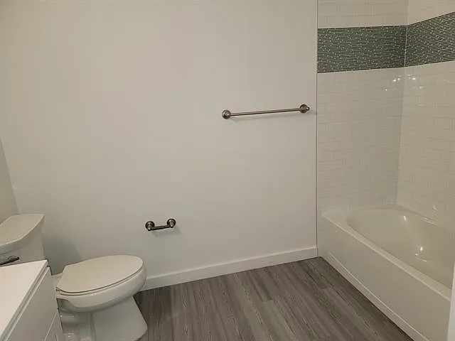 1 bed, 1.0 bath, $2,095 — Photo 4