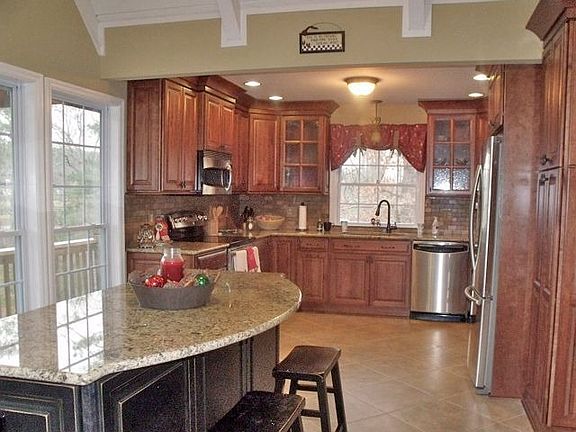 Black rubbed maple island