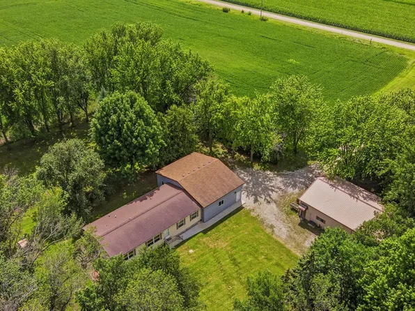 36652 170th St, Waseca, MN 56093