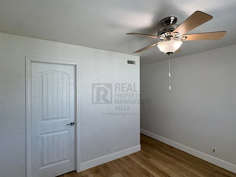 30882 Kiowa River Ct — Photo 45