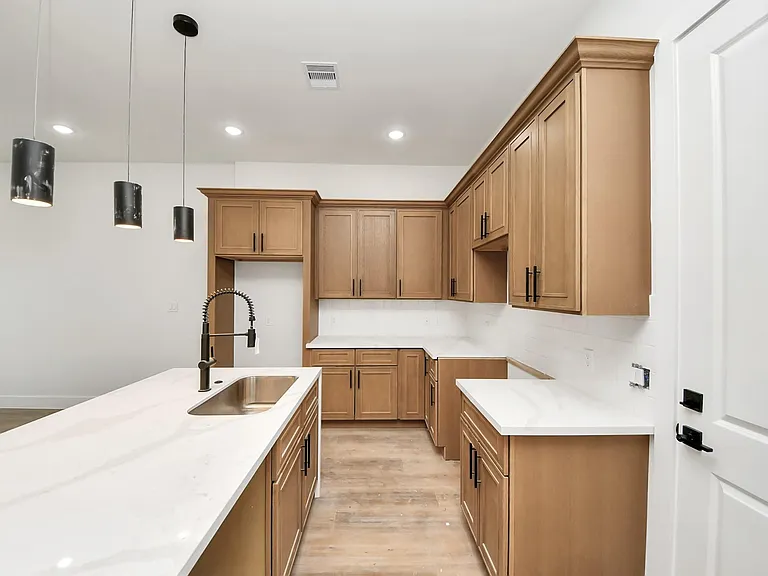 8206 Colonial Ln #A — Photo 10