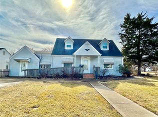 206 E Academy, Wentzville, MO