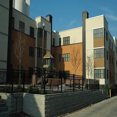 Maya Commons | Brook Commons | Charlotte Commons — Photo 3