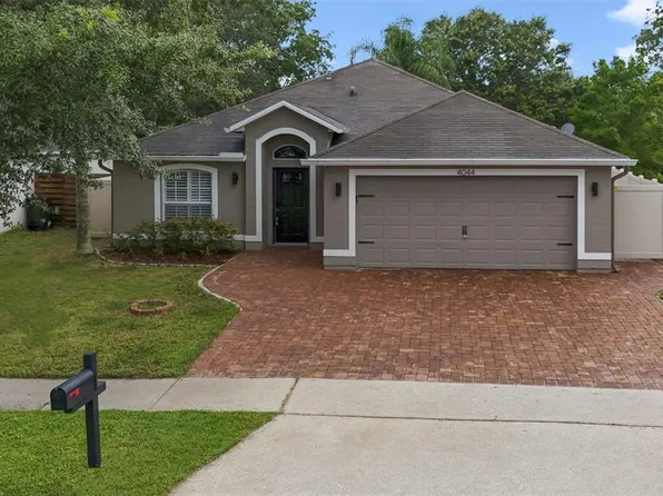 4044 Forest Island Dr, Orlando, FL 32826