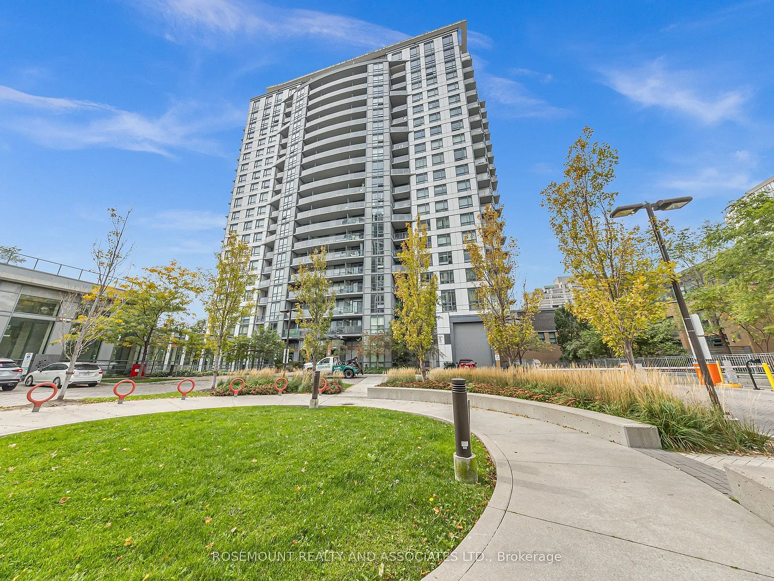 2 bed, $2,500 — Photo 2