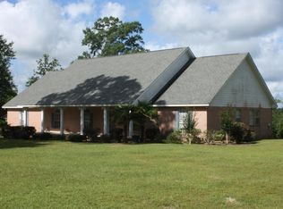 17 Breland Rd, Perkinston, MS 39573