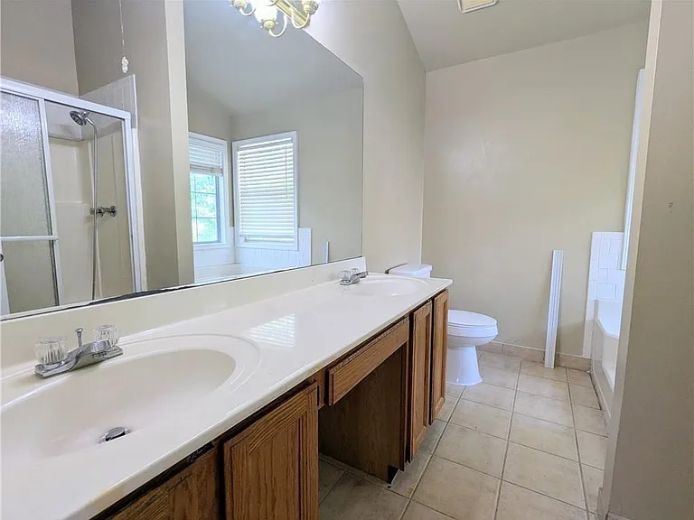 830 Meadowsong Cir — Photo 9
