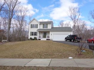 163 Great Brook Rd, Groton, CT 06340