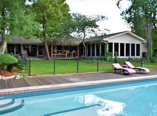 6221 Fm 2004 Rd, Hitchcock, TX 77563