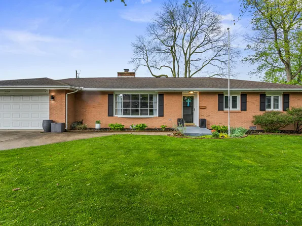 1003 Poplar St, Monticello, IL 61856