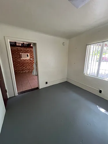 1225 S Maple Ave #B Photo 1