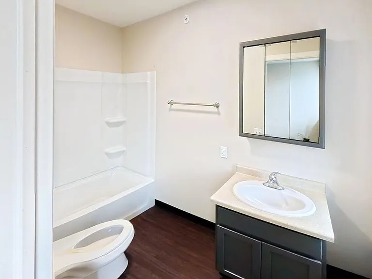 3554 E Washington Ave #200 — Photo 19