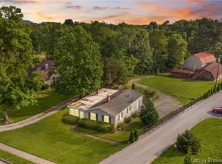 3907 Rainbow Dr, New Albany, IN 47150