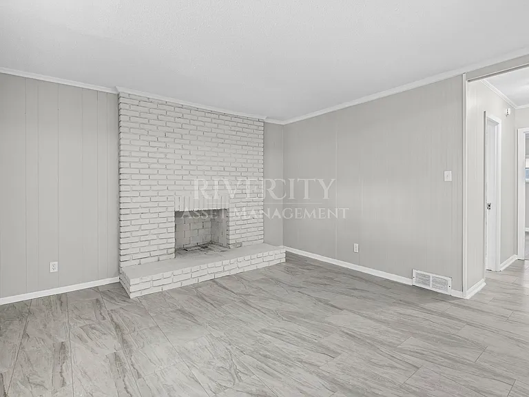 3405 Medford Cv — Photo 12