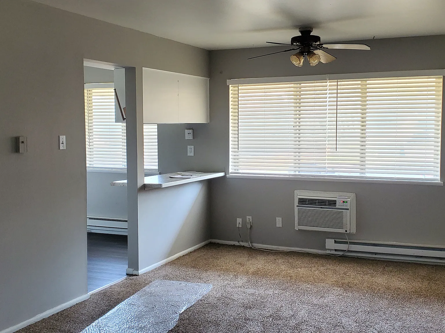 2 bed, 768 sqft, $995 — Photo 1
