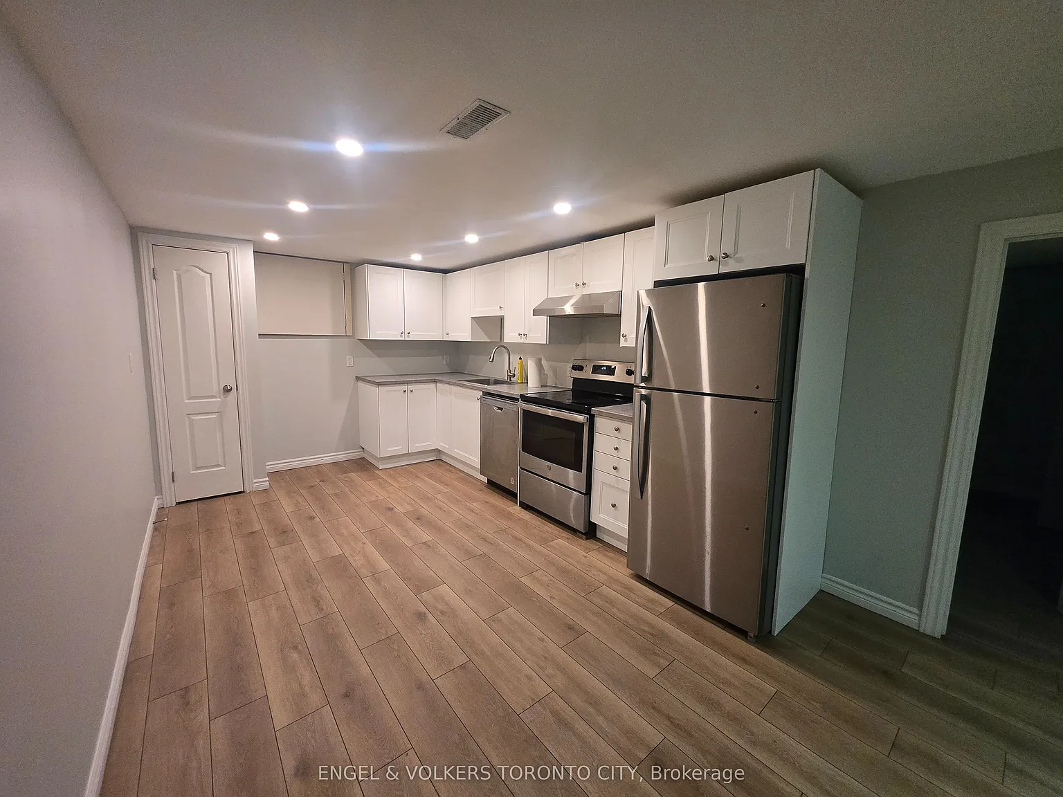 2 bed, $1,750 — Photo 2