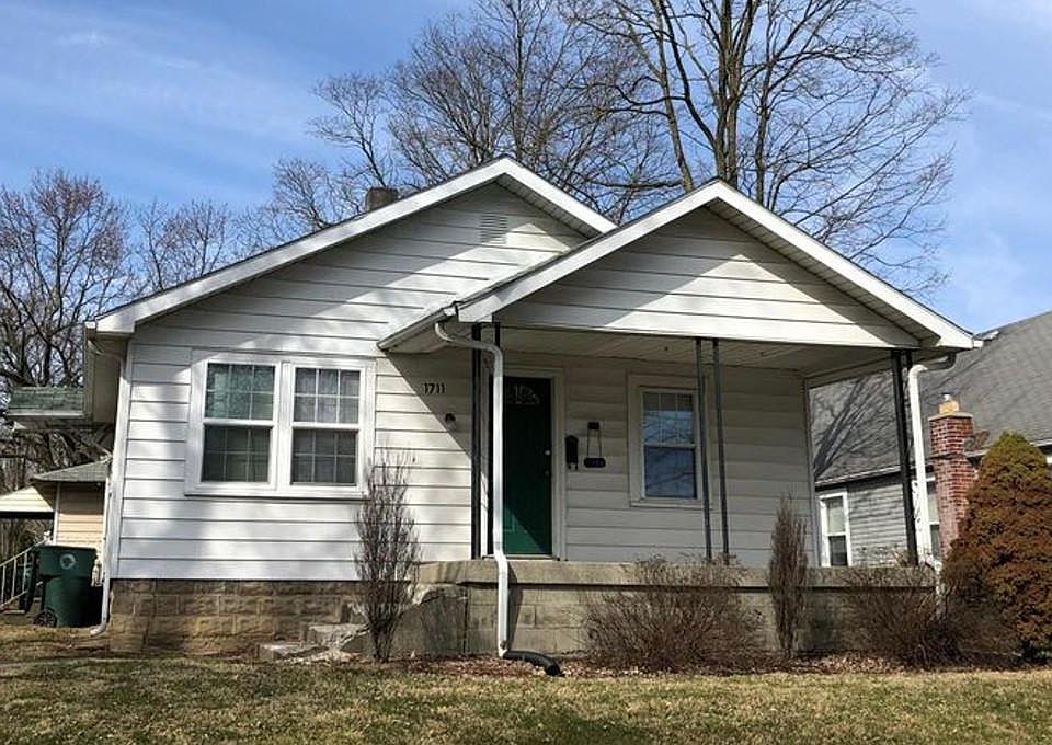 1st image of 1711 N Ball Ave #1713