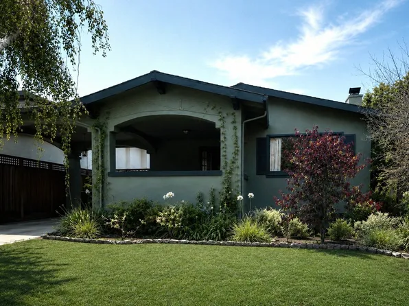 855 Walnut Ave, Burlingame, CA 94010