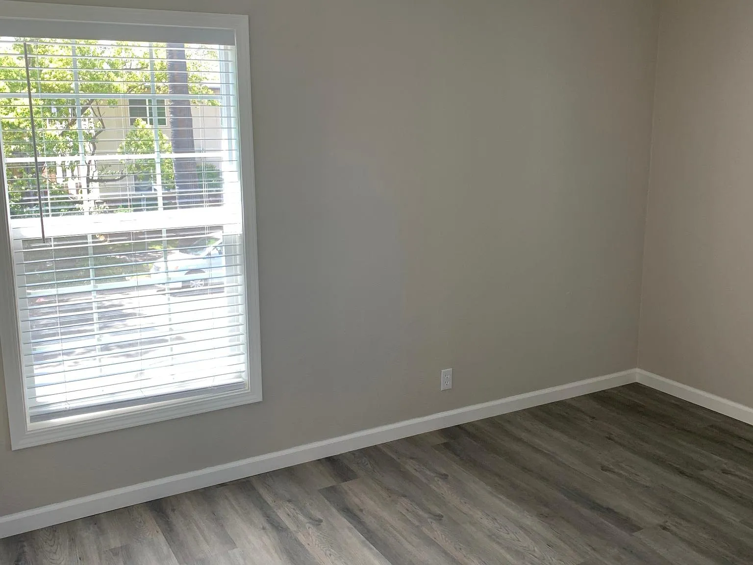 2 bed, 775 sqft, $1,795 — Photo 3