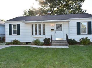 1040 Franklin Ave, Winthrop Harbor, IL