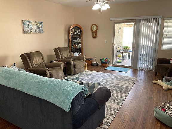 5th image of 1305 W Via Cerro Colorado