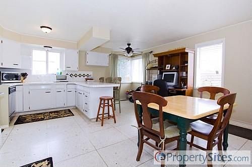 5th image of 2693 S Berkeley Cir