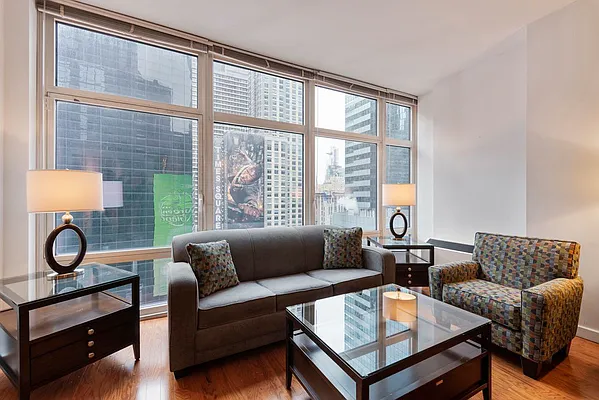 Sold by Nest Seekers International | media 12