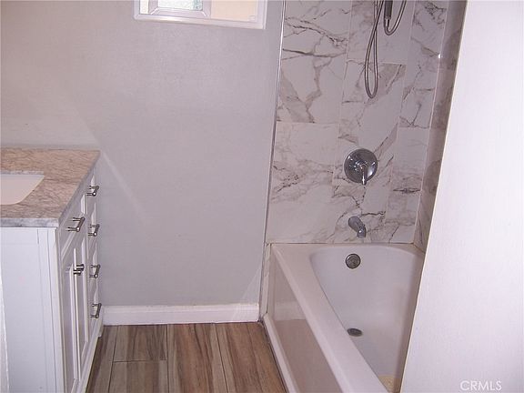 3rd image of 1023 S Castlegate Ave