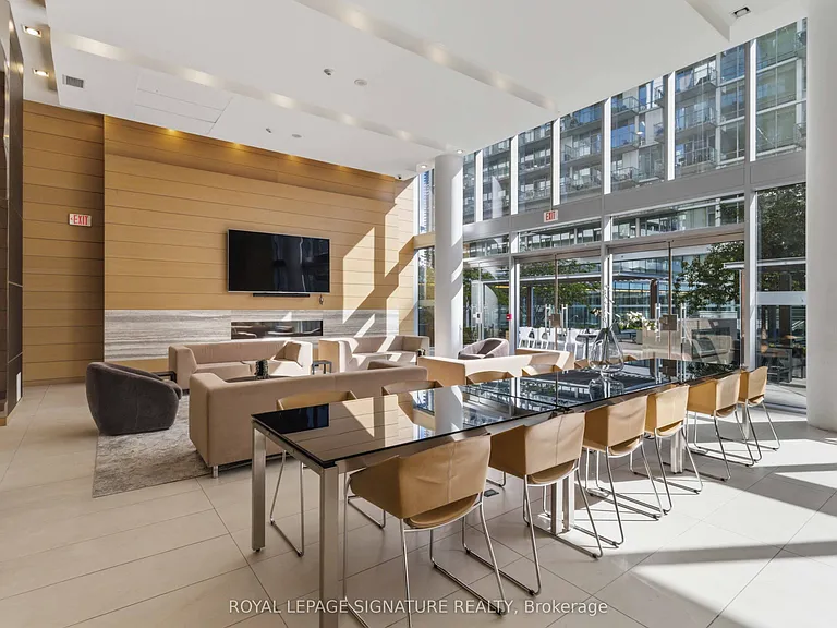 29 Queens Quay E #518 — Photo 25