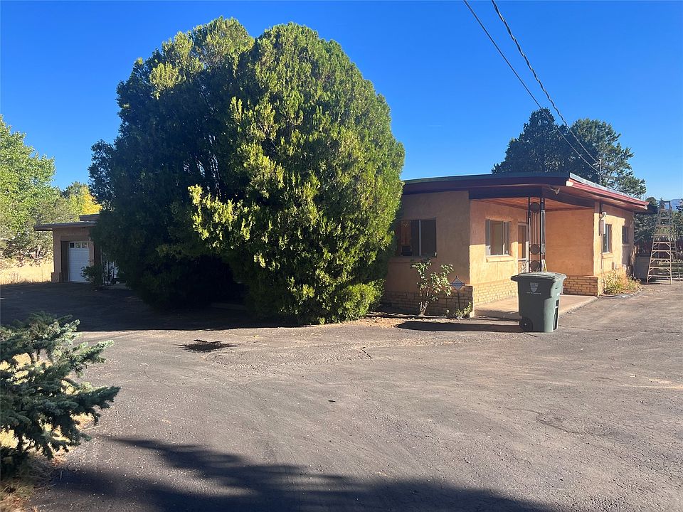 1st image of 909 Old Santa Fe Trl