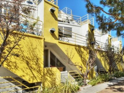 831 Pacific St, Santa Monica, CA, 90405