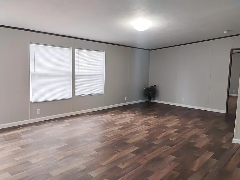 161 Rainbow Dr — Photo 8