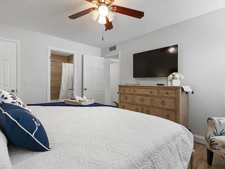 3201 S Beneva Rd #201 — Photo 18