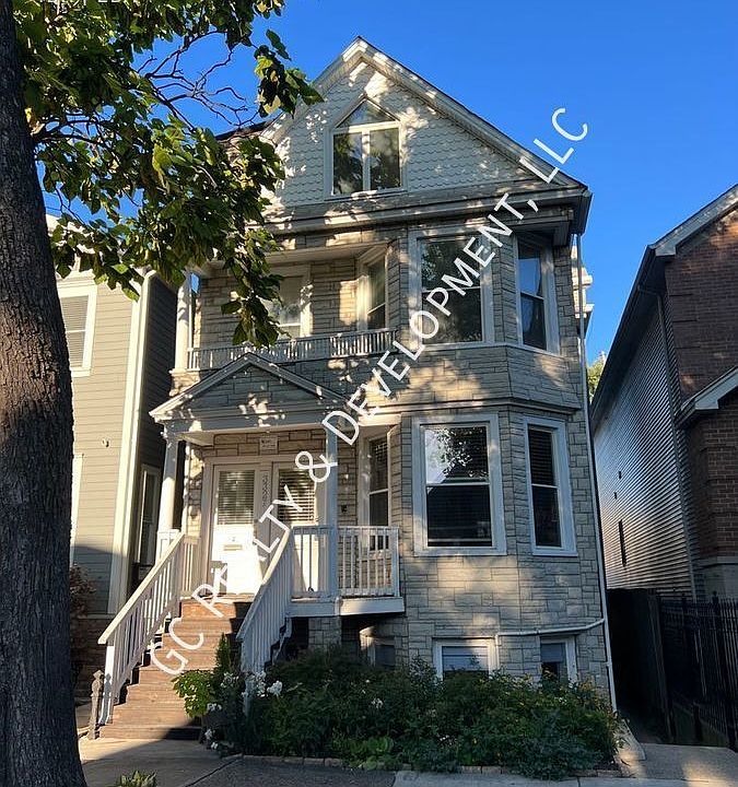1st image of 3327 N Claremont Ave #2