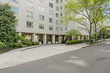 Rented by Level Group