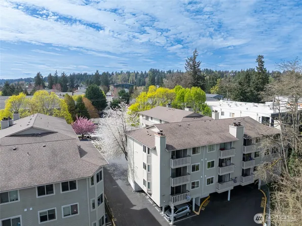 18200 73rd Avenue NE #A-311, Kenmore, WA 98028