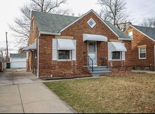 236 E 246th St, Euclid, OH 44123