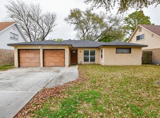 11610 Carvel Ln, Houston, TX 77072