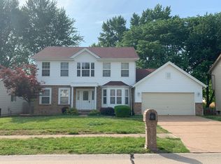 2905 Sherwood Dr, Florissant, MO