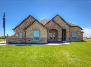 132 Stanford Ln, Springtown, TX 76082