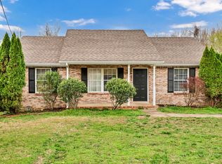 356 Donna Dr, Clarksville, TN 37042